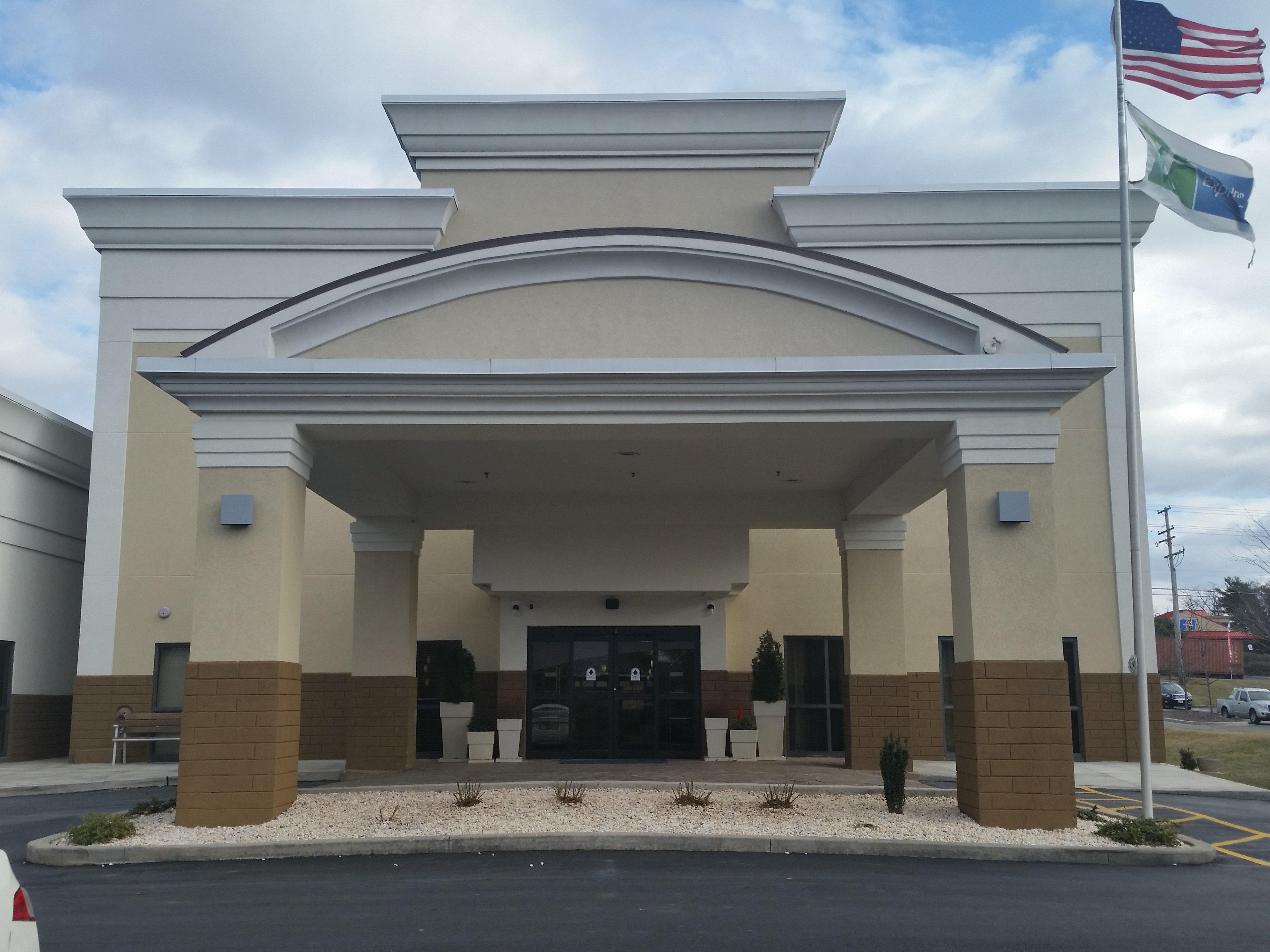 Holiday Inn Express Edgewood-Aberdeen-Bel Air Exterior photo