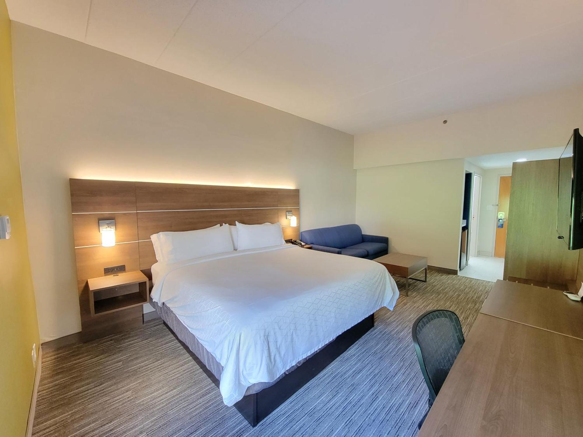 Holiday Inn Express Edgewood-Aberdeen-Bel Air Exterior photo
