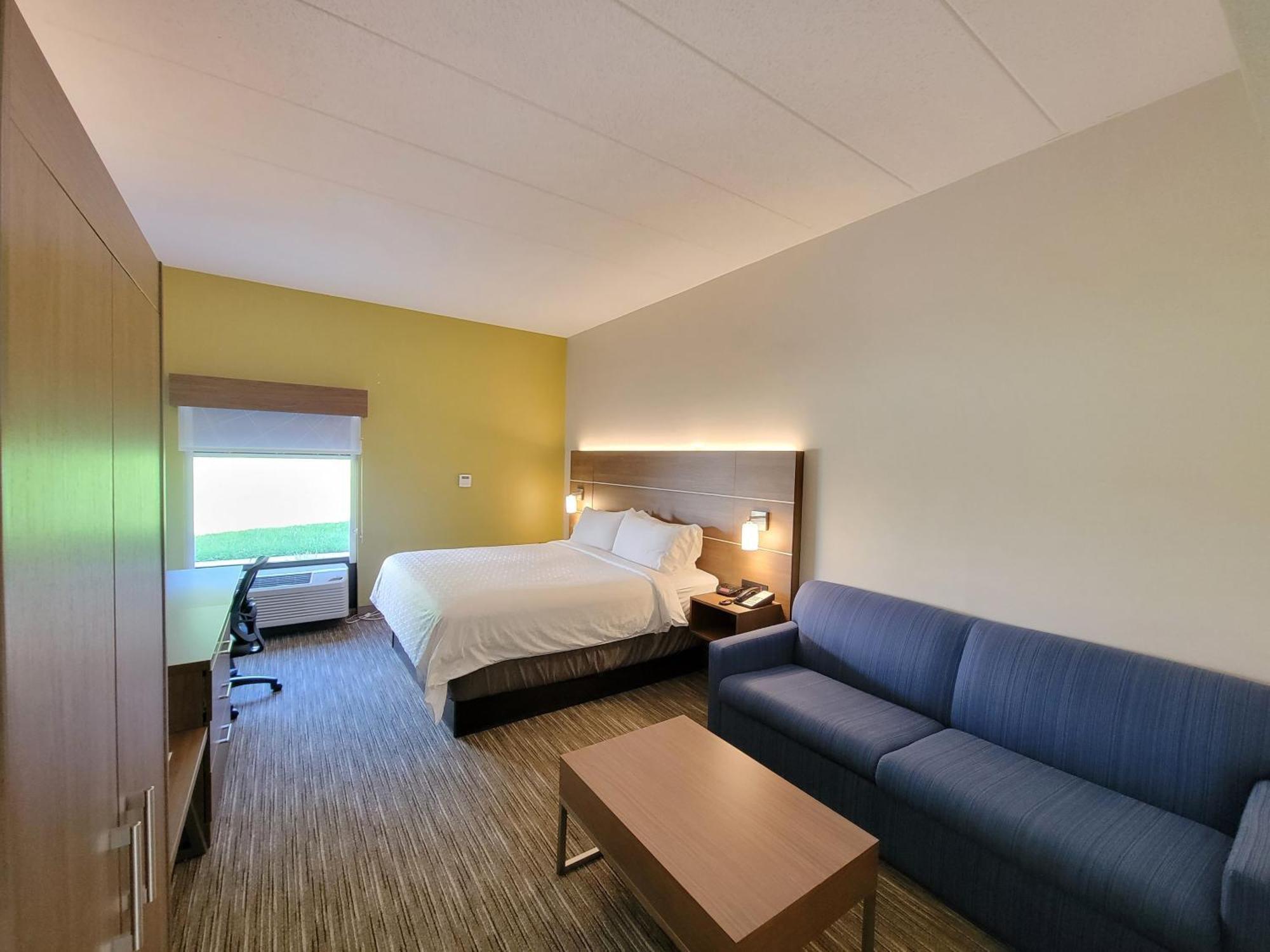 Holiday Inn Express Edgewood-Aberdeen-Bel Air Exterior photo