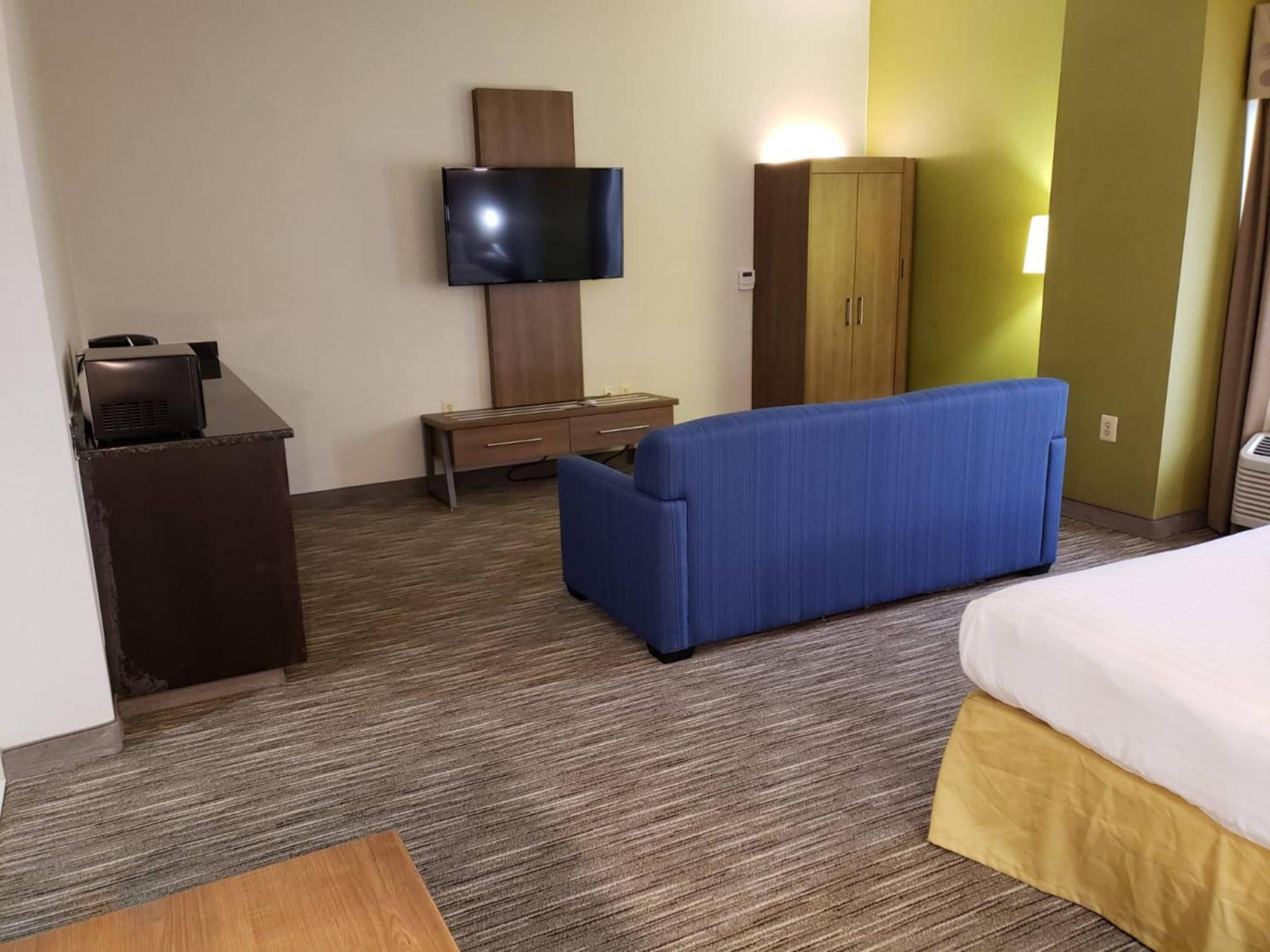 Holiday Inn Express Edgewood-Aberdeen-Bel Air Exterior photo