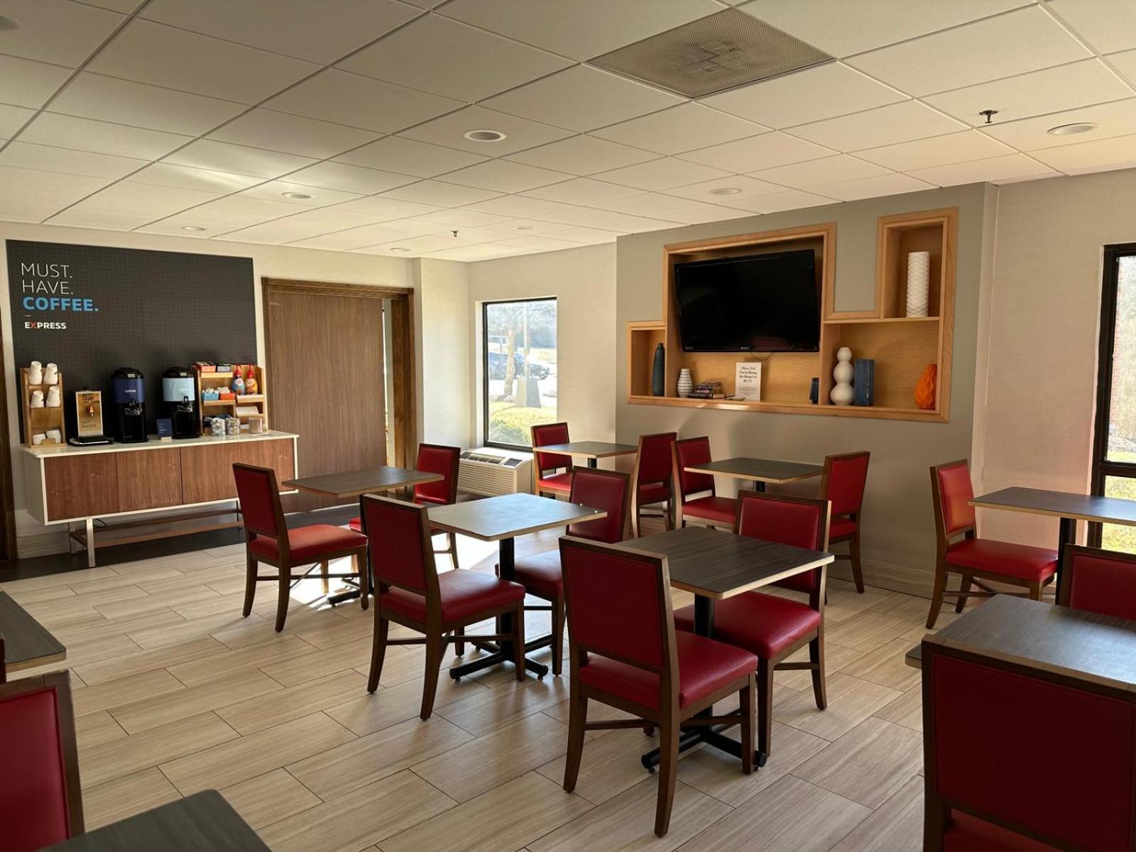 Holiday Inn Express Edgewood-Aberdeen-Bel Air Exterior photo